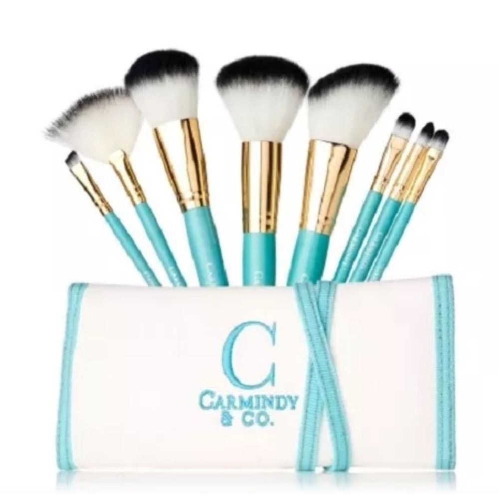 💚 Carmindy & Co. Makeup Brush Set with Case